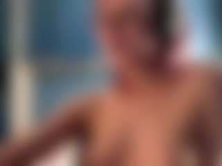 Auesha's Live Sex Cam Show