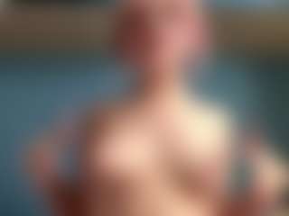 Auesha's Live Sex Cam Show