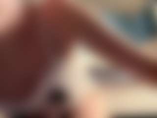 Auesha's Live Sex Cam Show