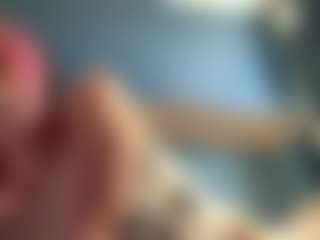 Auesha's Live Sex Cam Show