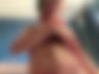 Live cam show with Auesha - Drinking on Cam Slut