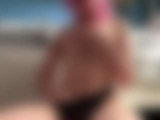 Auesha's Live Sex Cam Show