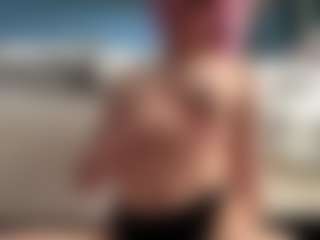 Auesha's Live Sex Cam Show
