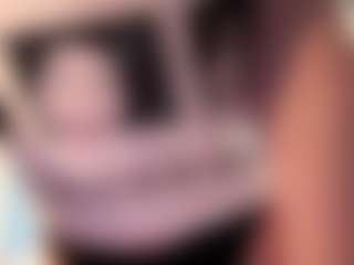 Auesha's Live Sex Cam Show