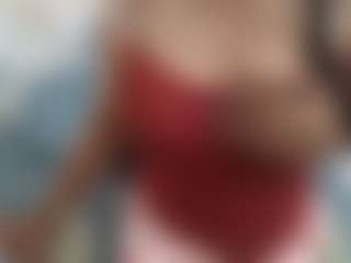sweetyarora7772 MILF webcam performer live streaming