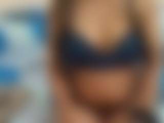 Live cam show with sweetyarora7772 - Mature on Camsoda