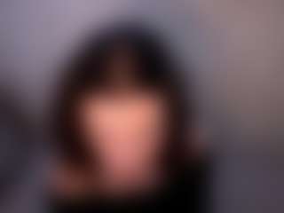 YaniraJunk's Live Sex Cam Show