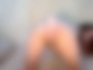 YaniraJunk's Live Sex Cam Show