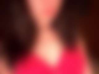 Live cam show with YaniraJunk - Body Massage on fapnchat