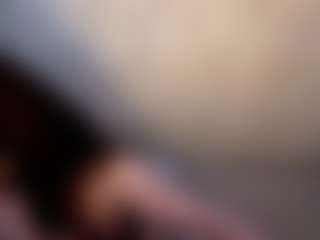 YaniraJunk's Live Sex Cam Show