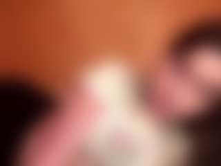 Live cam show with YaniraJunk - Body Massage on hornycams.live