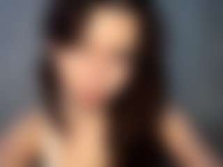 YaniraJunk's Live Sex Cam Show