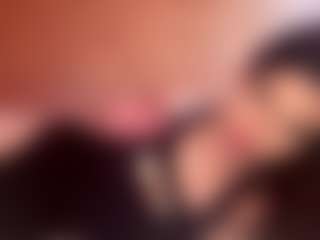 YaniraJunk's Live Sex Cam Show