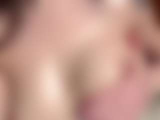 YaniraJunk's Live Sex Cam Show