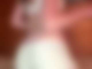 YaniraJunk's Live Sex Cam Show