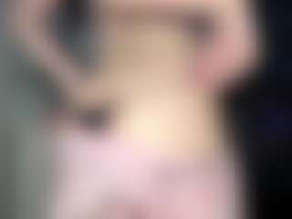 YaniraJunk's Live Sex Cam Show