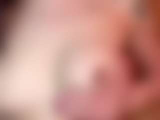 YaniraJunk's Live Sex Cam Show