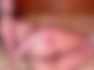 YaniraJunk's Live Sex Cam Show