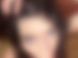 Live cam show with YaniraJunk - Petite on Taboo Cams XXX