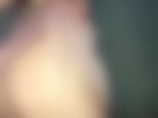 YaniraJunk's Live Sex Cam Show