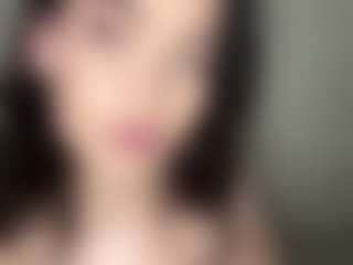 YaniraJunk's Live Sex Cam Show