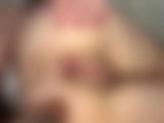 Live cam show with YaniraJunk - Young Adult on iamadamtest123.com