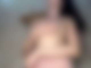 Live cam show with YaniraJunk - Young Adult on Fling VIP Chat