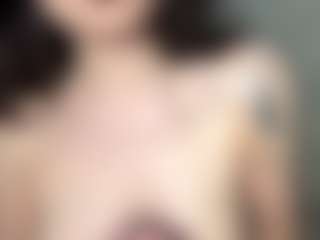 Live cam show with YaniraJunk - Athletic on SpankPalCams