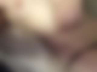 YaniraJunk's Live Sex Cam Show
