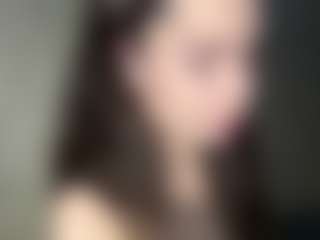 YaniraJunk's Live Sex Cam Show