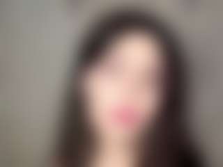 YaniraJunk's Live Sex Cam Show