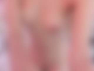 AlyciaWoo's Live Sex Cam Show