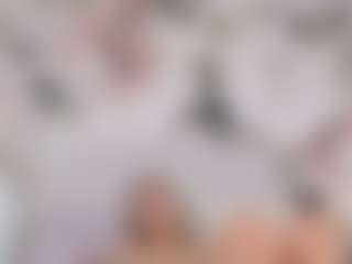 AlyciaWoo's Live Sex Cam Show