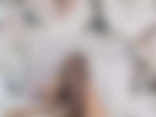 AlyciaWoo's Live Sex Cam Show