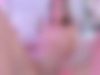AlyciaWoo's Live Sex Cam Show