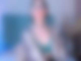 Live cam show with AnnaDenverr - Latina on CamwithHer | colombia