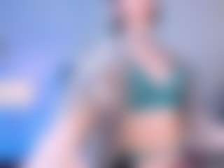 AnnaDenverr's Live Sex Cam Show