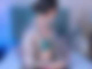 AnnaDenverr's Live Sex Cam Show