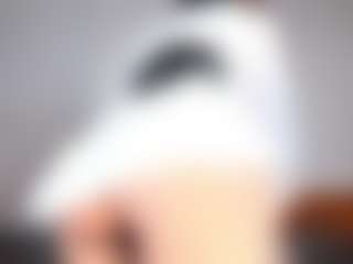 AnnaDenverr's Live Sex Cam Show