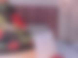 Live cam show with AnnaDenverr - Facial Piercings on luckytryst.com