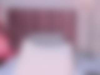 Live cam show with AnnaDenverr - Shaved on livesuperchat.net