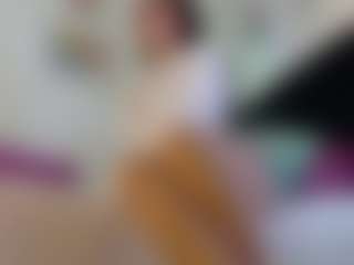 Live cam show with Melany-Naa - Green Eyes on anonymated.com