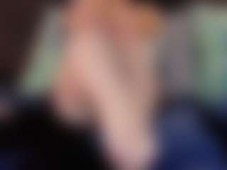 Live cam show with Melany-Naa - Green Eyes on Streamer API
