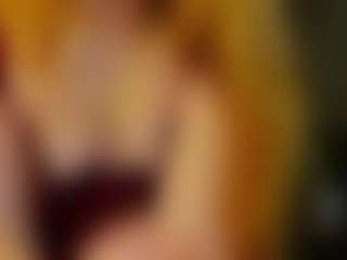 Live cam show with Sally - Trimmed Arab on Strip Flash - Live Sex Shows