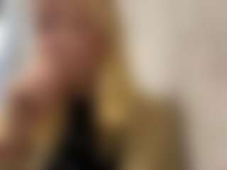 SandraAllamong's Live Sex Cam Show