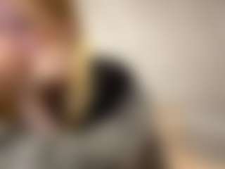 SandraAllamong's Live Sex Cam Show