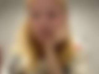 SandraAllamong's Live Sex Cam Show