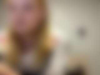 SandraAllamong's Live Sex Cam Show