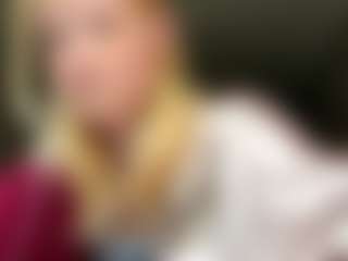 Live cam show with SandraAllamong - Anal on Big Tits