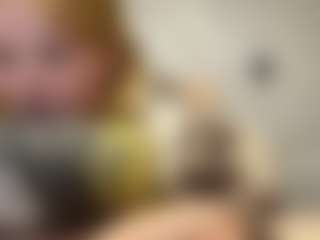 Live cam show with SandraAllamong - Blonde Hair College on Mixed Magazine Live